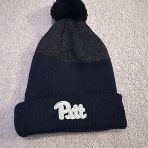 Nike Black Knit Beanie with Pom